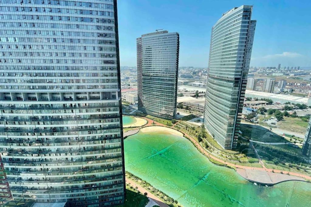 Kozapark 1 Bedroom Lux Apart W/lake View &swimming Pool * İstanbul